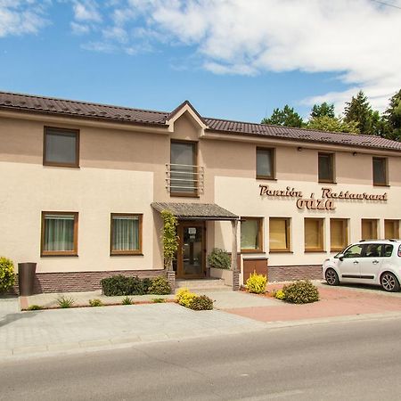 Penzion Oaza Prievidza Hotel Exterior photo